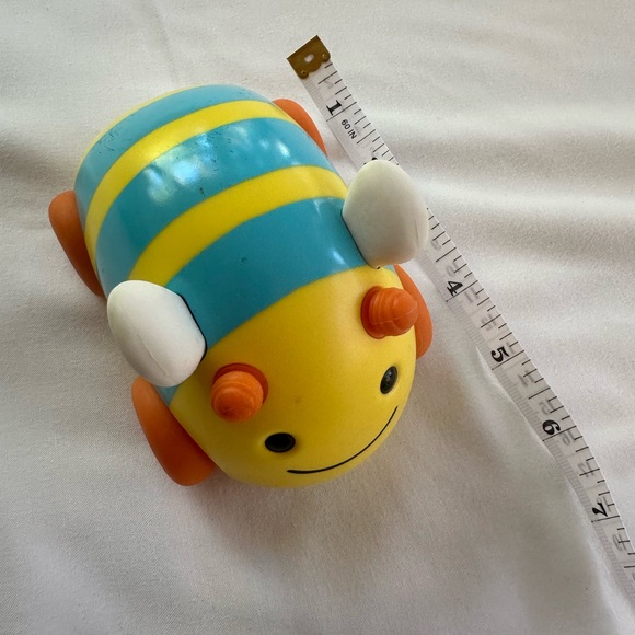 5/25 Just BEE Skip Hop Explore Follow meBee Developmental Learning Crawl Toy Car - Picture 4 of 8